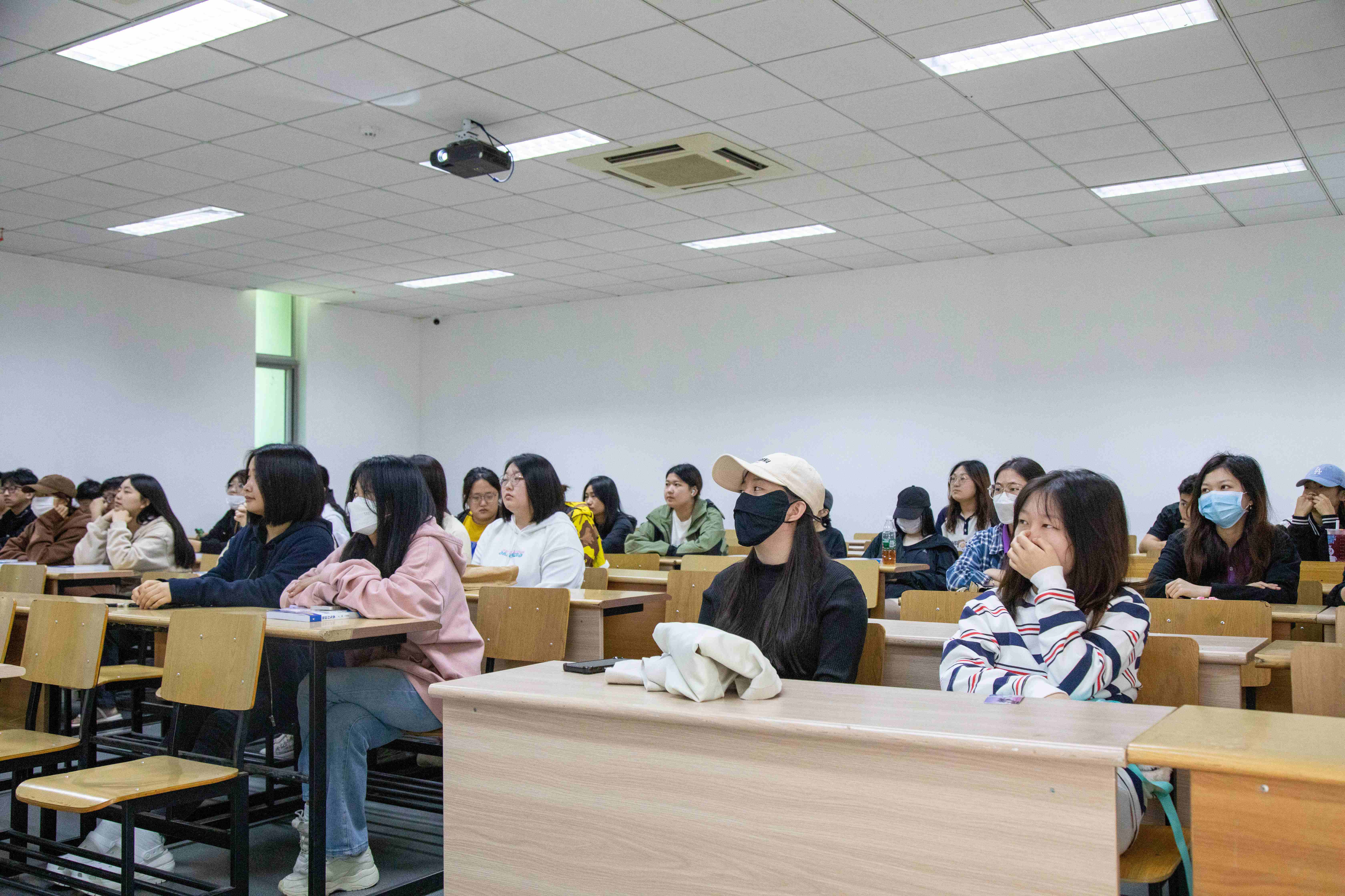 1695602933872301.jpg JY5A1268.jpg